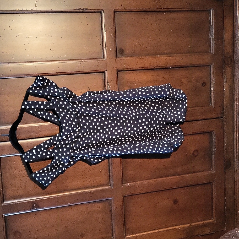 Beautiful Blue with white poka dot cold shoulder top. ❤️‍🔥